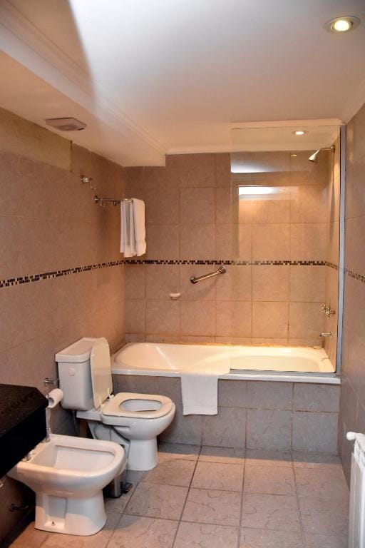 Bahia Belgrano Suites — 3