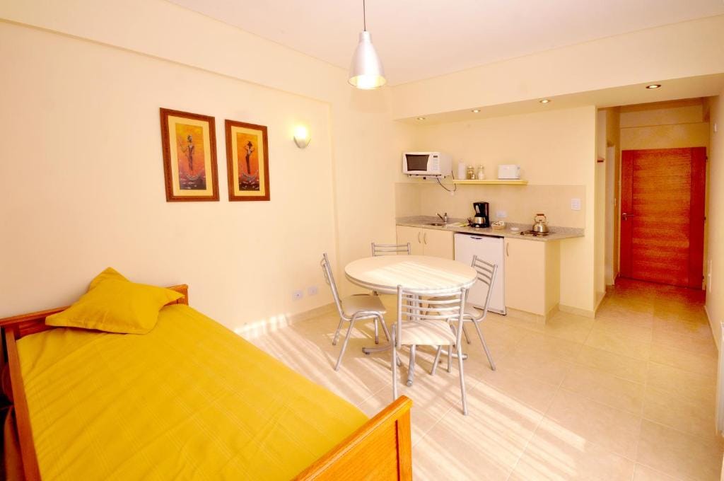 Orion Apart Hotel — 4