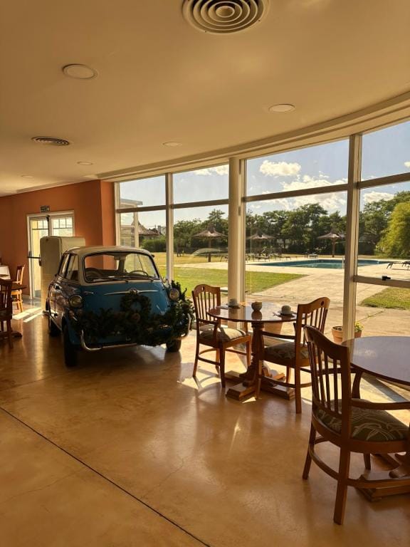 Paradores Austral — 1