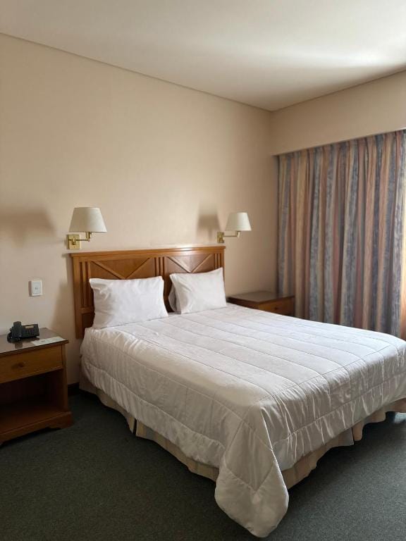 Paradores Austral — 2