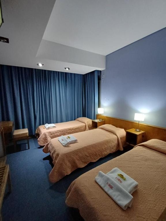 Hotel cirse cr — 2