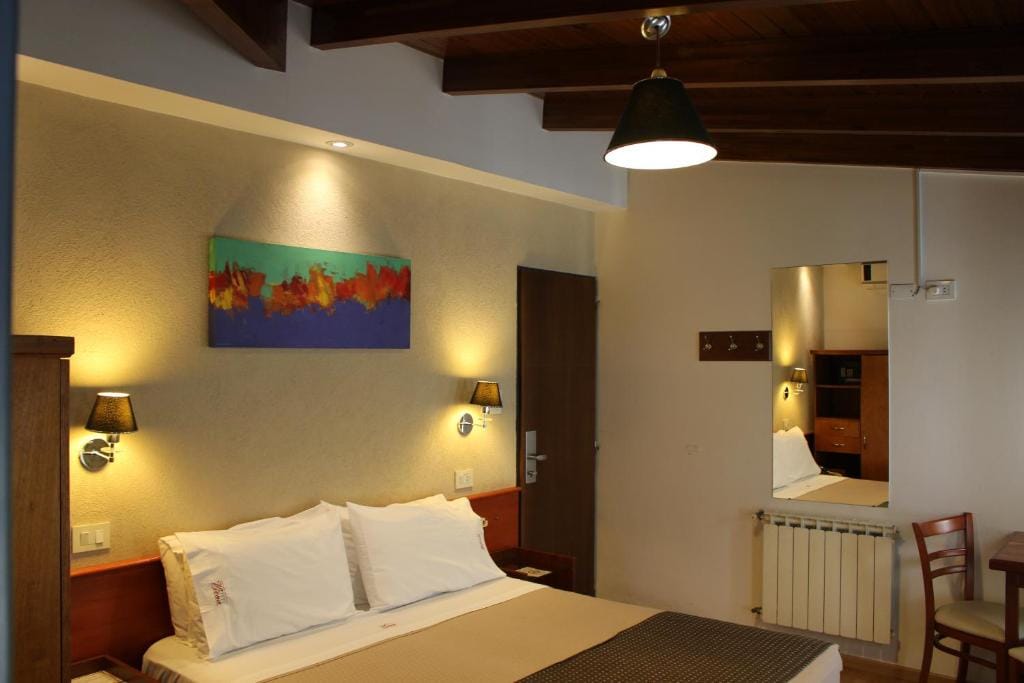 Hotel Viena — 2