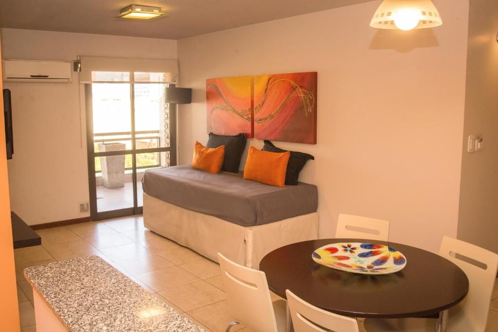 Kube Apartments Express — 2