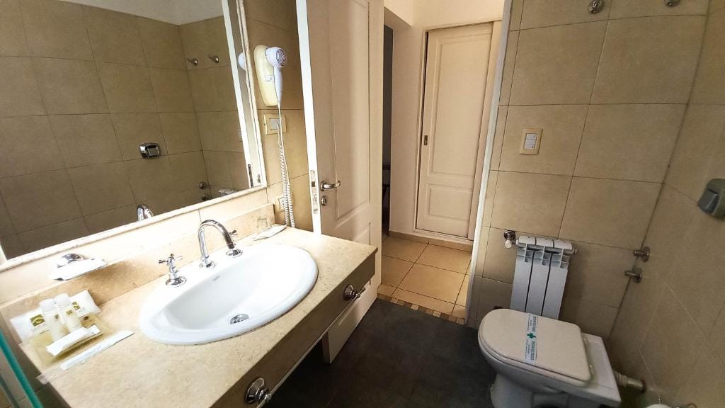 Laplace Hotel — 3