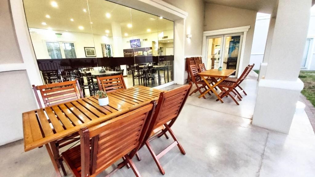Laplace Hotel — 5