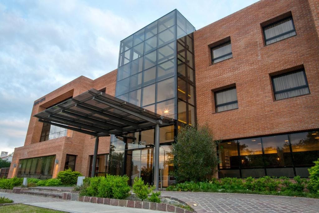 Neper Hotel — 1