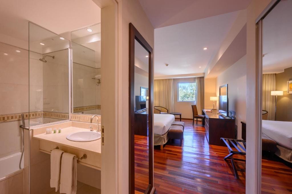 Orfeo Suites Cordoba — 2