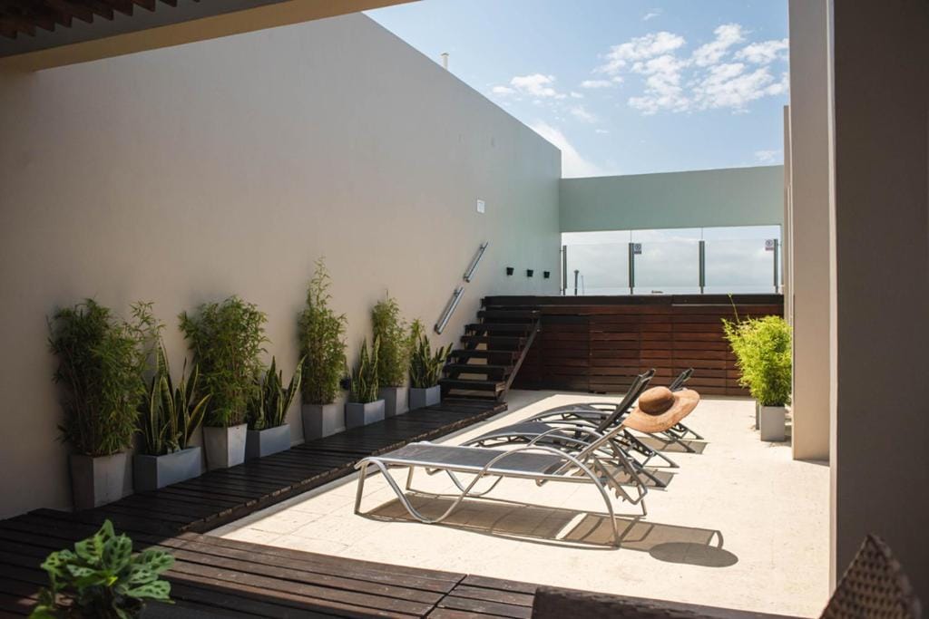 DonSuites — 1