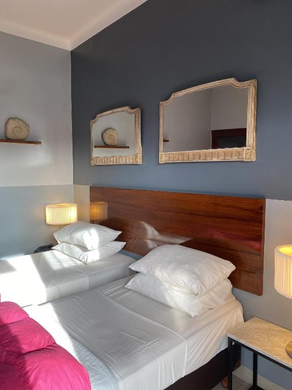 EZE Inn Boutique Hotel — 5