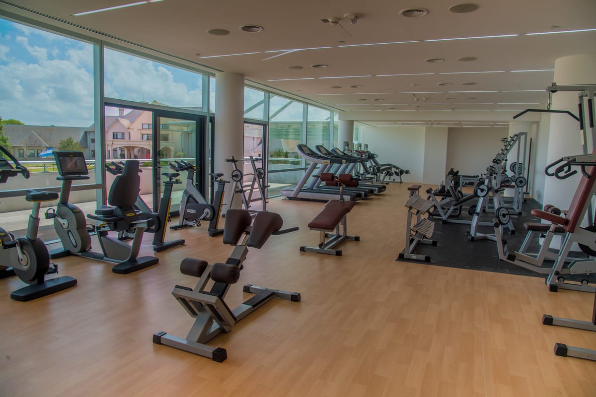 Hilton Pilar — 5