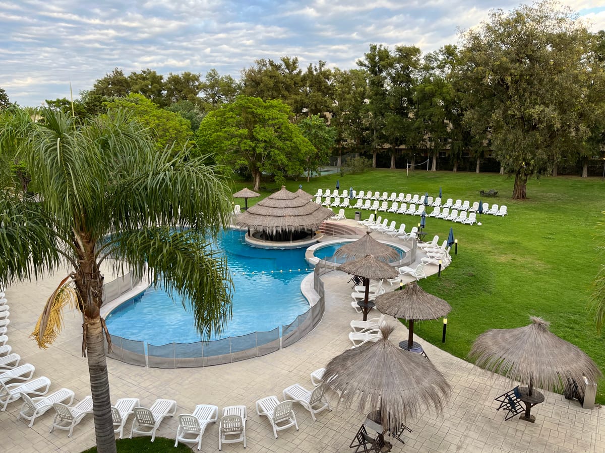 Howard Johnson Resort Pilar — 1
