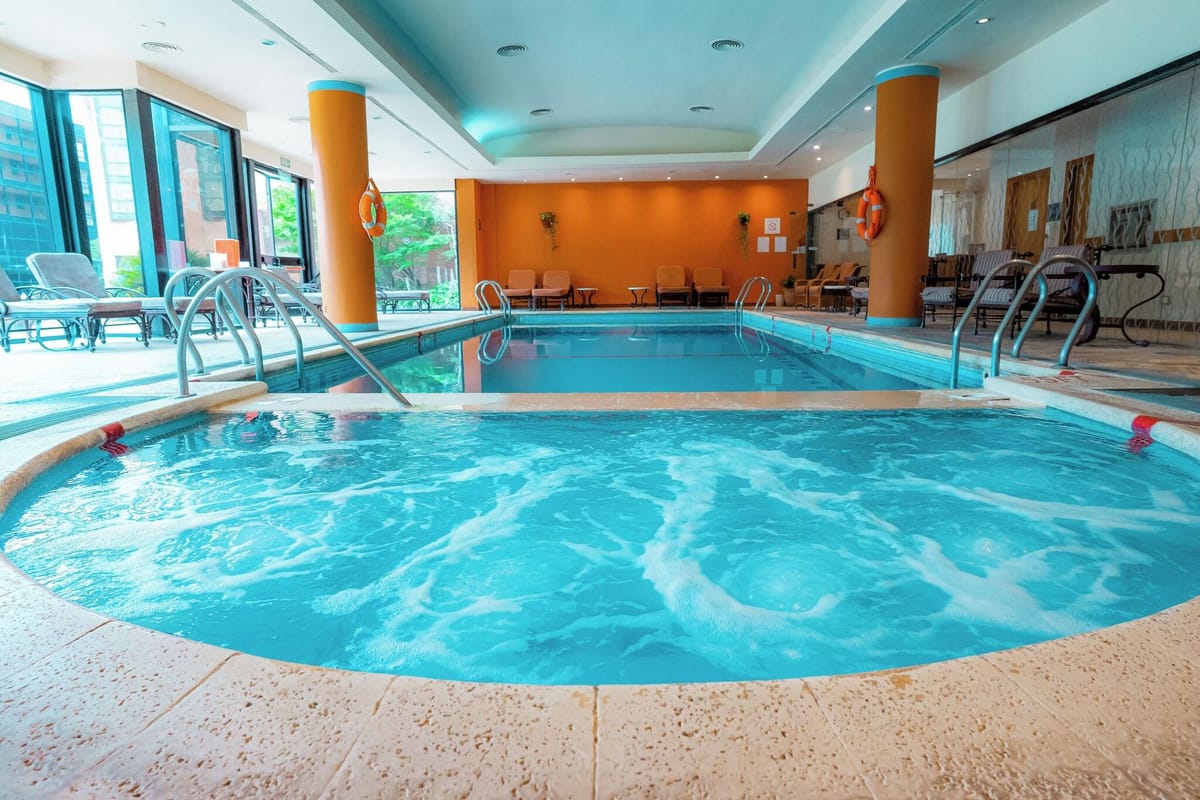 Sheraton Pilar Hotel & Convention Center — 4