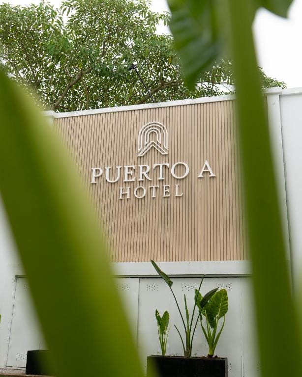 Hotel PUERTO A — 1