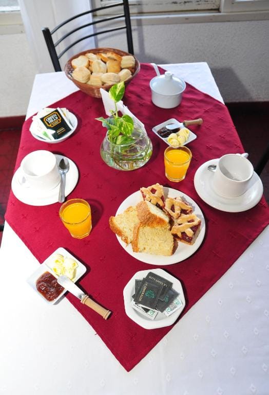 Hotel Yaro — 4