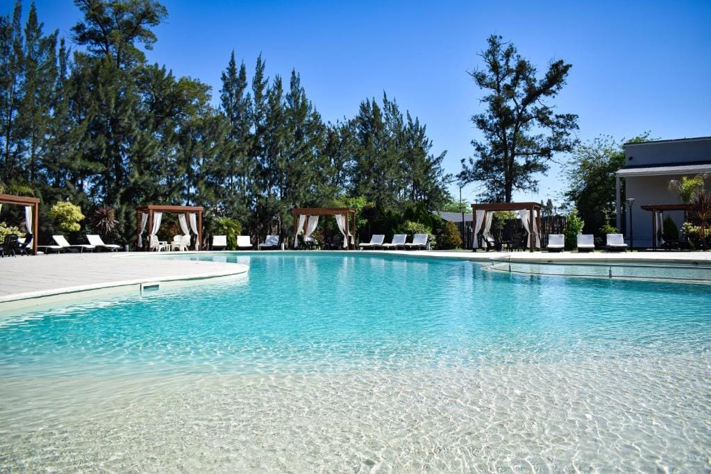 Howard Johnson Plaza & Convention Center Spa La Plata — 2