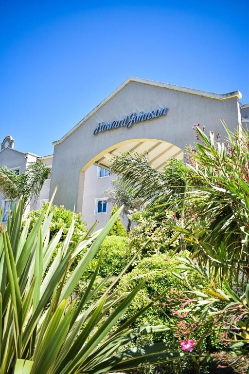 Howard Johnson Plaza & Convention Center Spa La Plata — 5