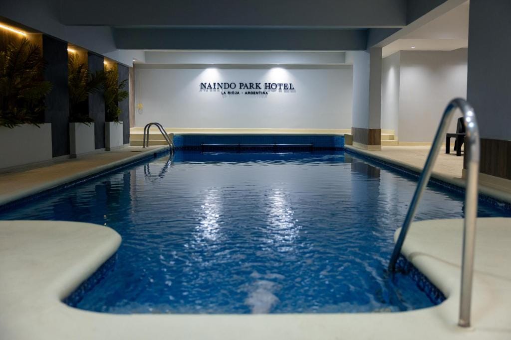 Naindo Park Hotel — 4