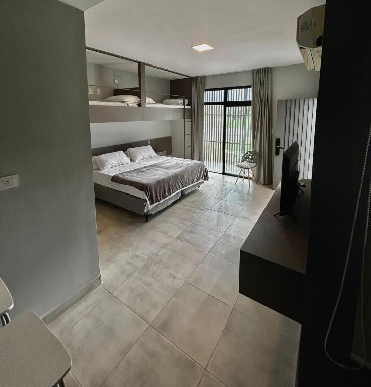 Reina Mora Hotel — 2