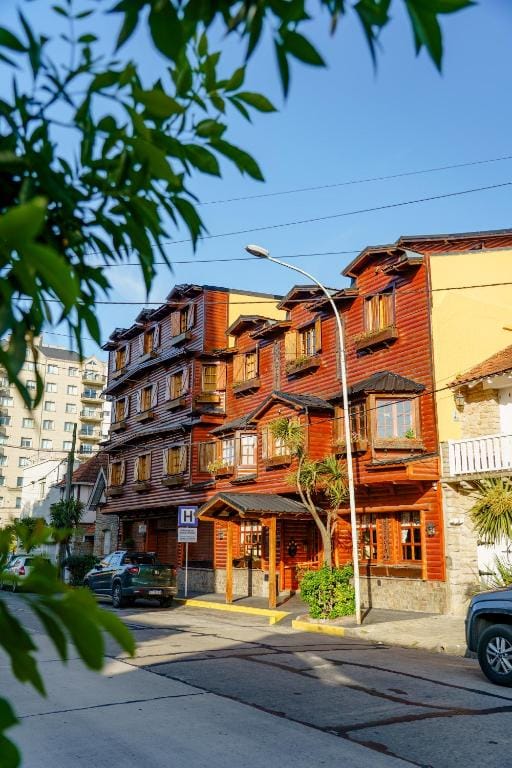 Hosteria Sirenuse — 1