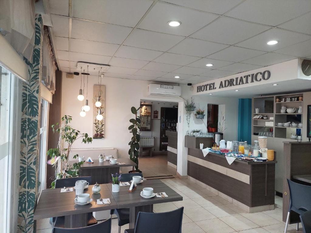 Hotel Adriatico — 3