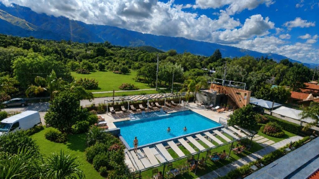 Altos De Merlo Suites — 1