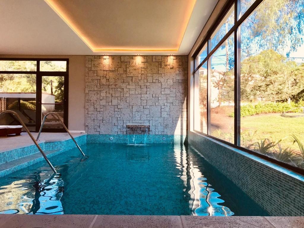 Paradiso Hotel — 4