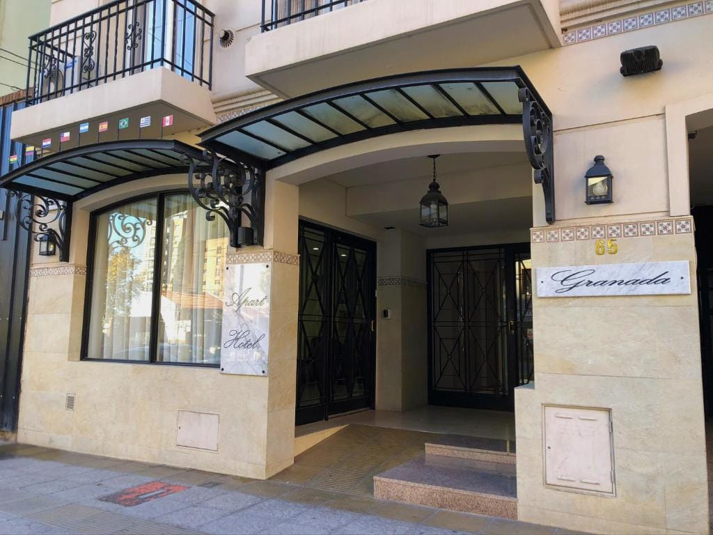 Apart Hotel Granada — 1