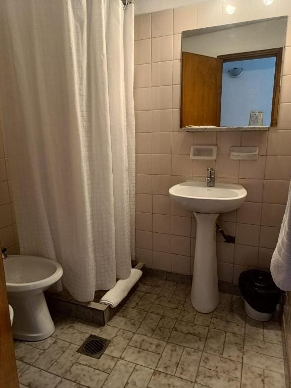 Hotel Iberia — 3