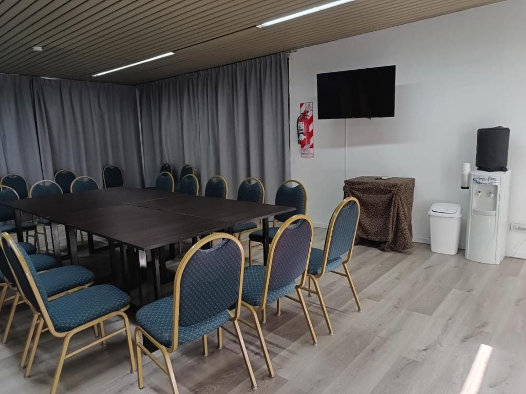 Hotel Iberia — 4
