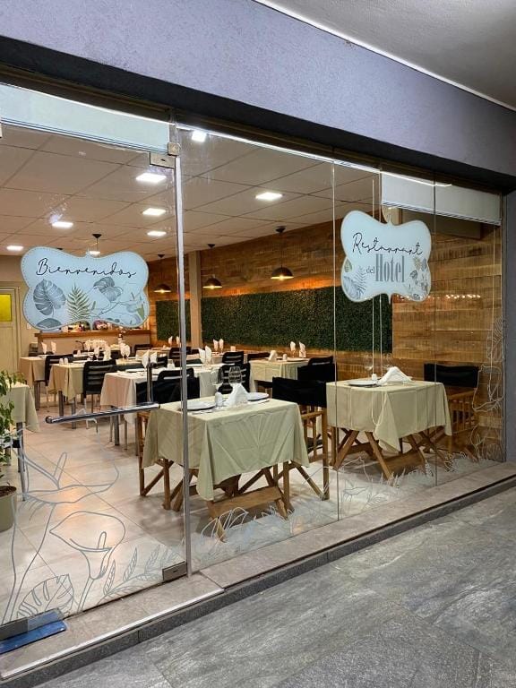 Hotel Olavarria — 4