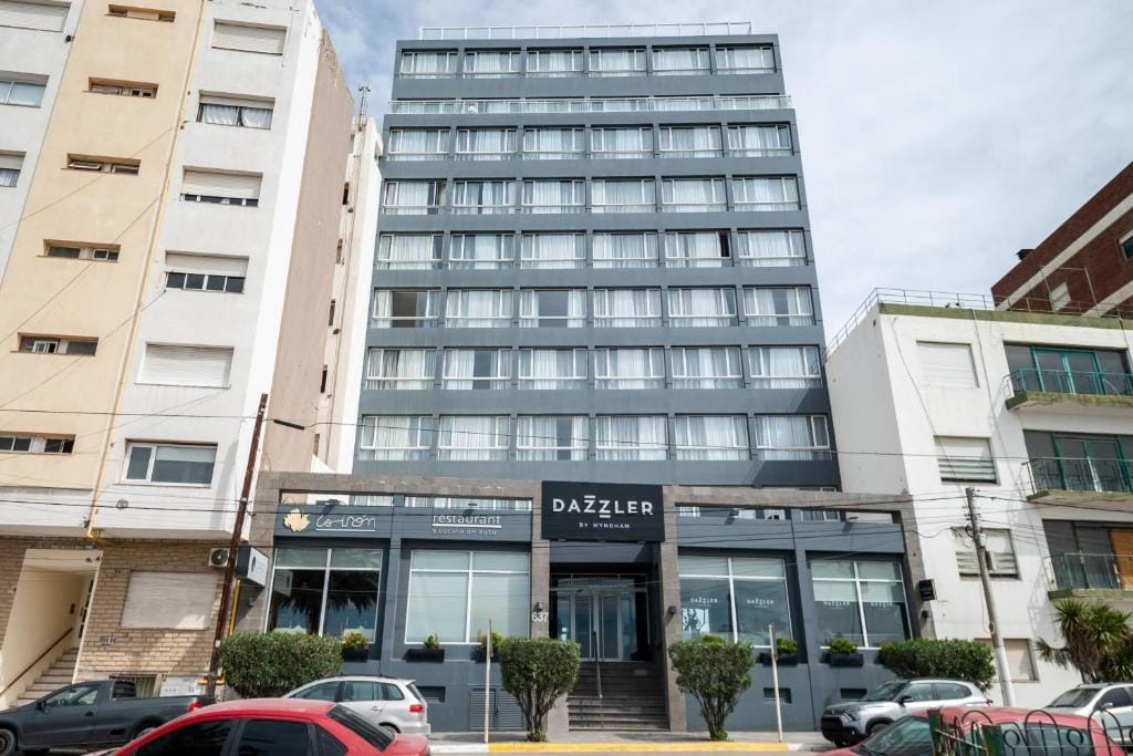 Dazzler by Wyndham Puerto Madryn — 1