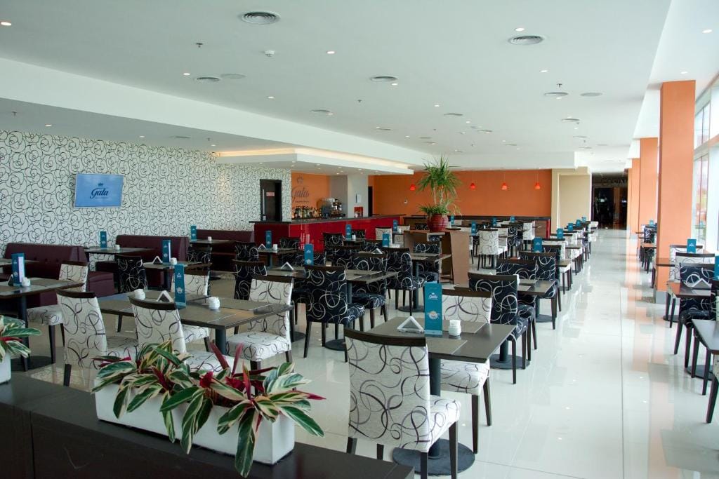 Gala Hotel y Convenciones — 5