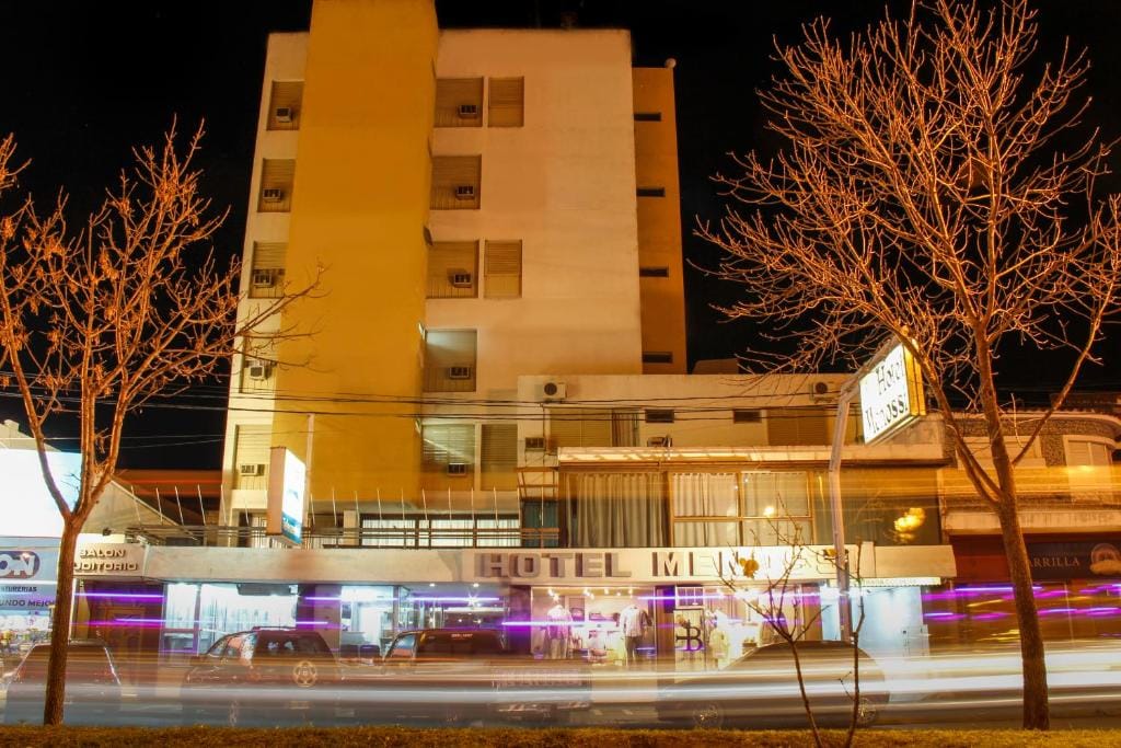 Hotel Menossi — 1