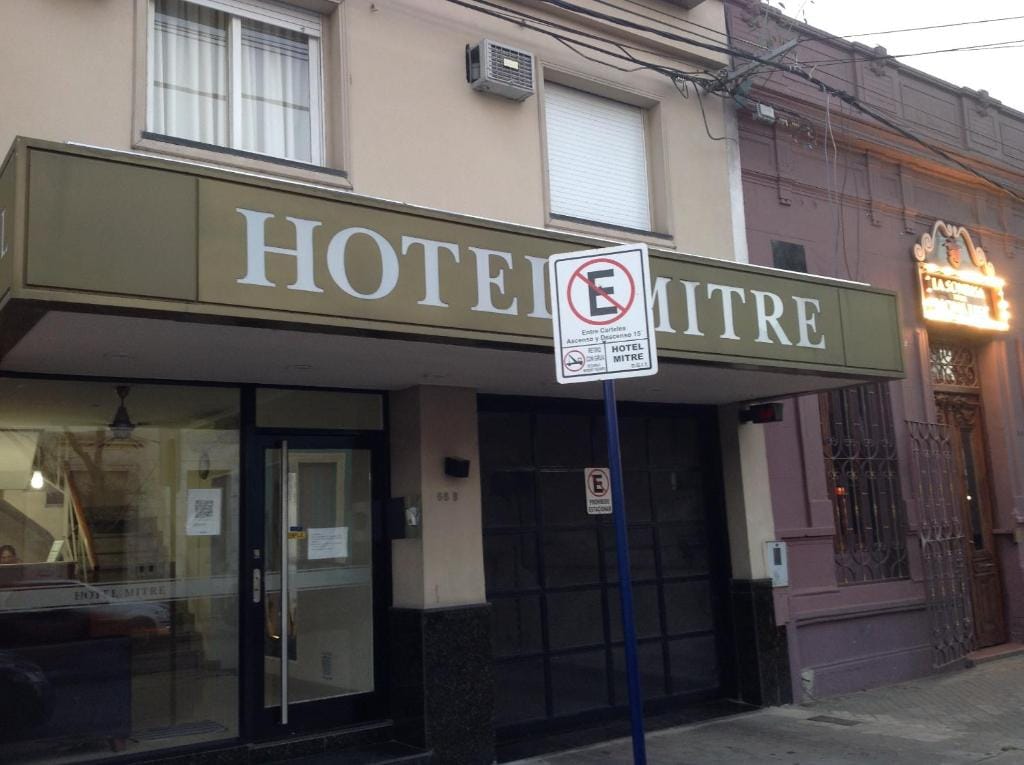 Hotel Mitre — 1