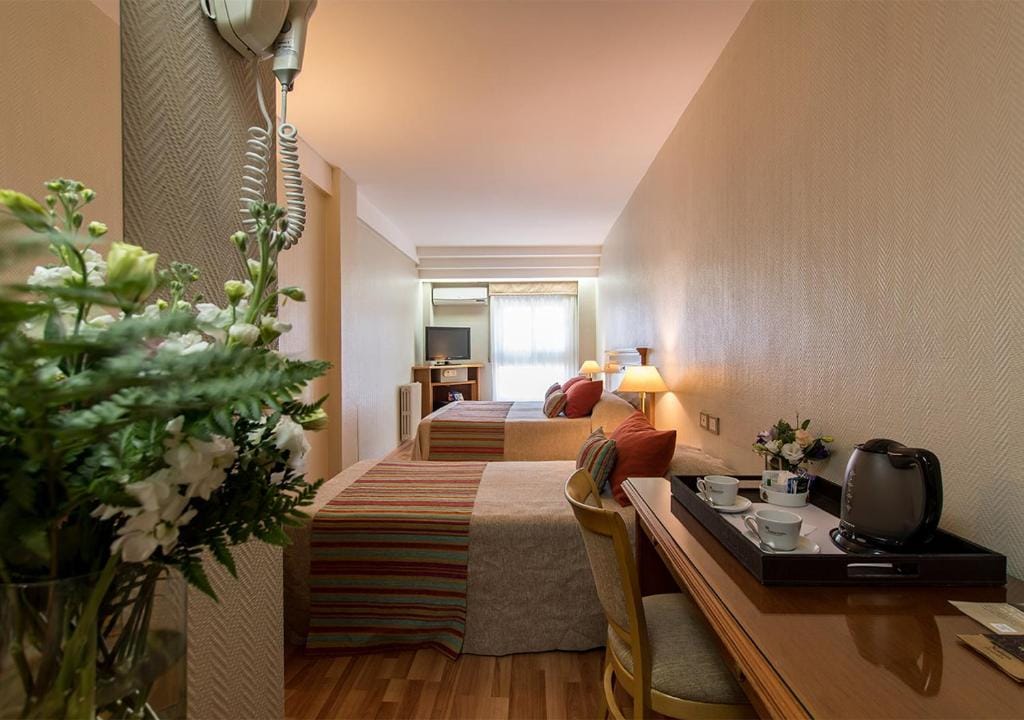 Hotel Solans Riviera — 2