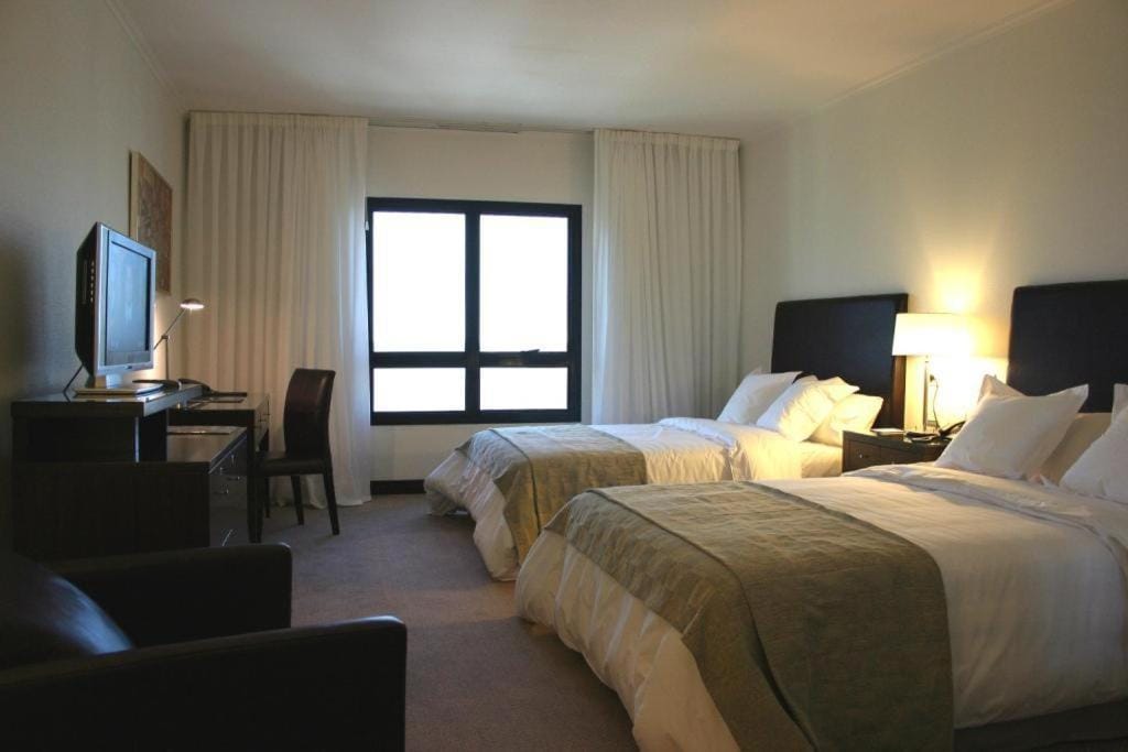 Ros Tower Hotel — 1