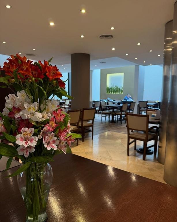 Urquiza Apart Hotel & Suites — 1