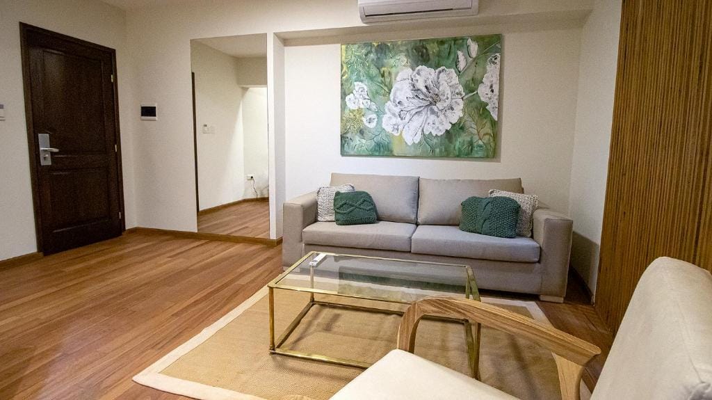 Salta Suite — 1