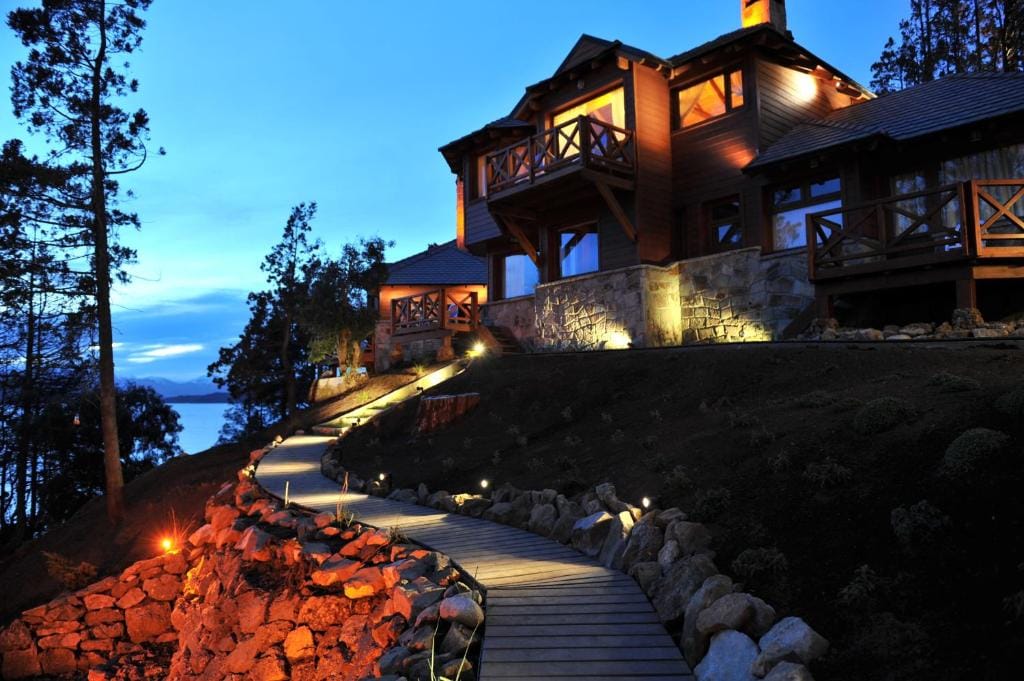 Charming Residences & Suites with Private Spa — 4