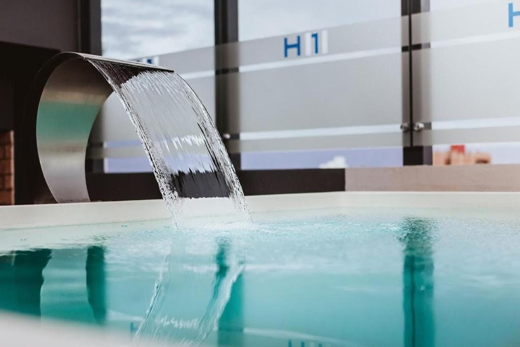 H1 Apartments Hotel — 1