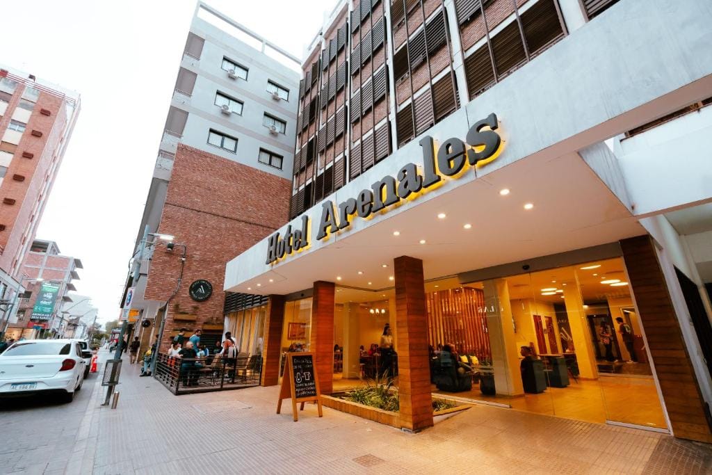 HOTEL ARENALES — 1