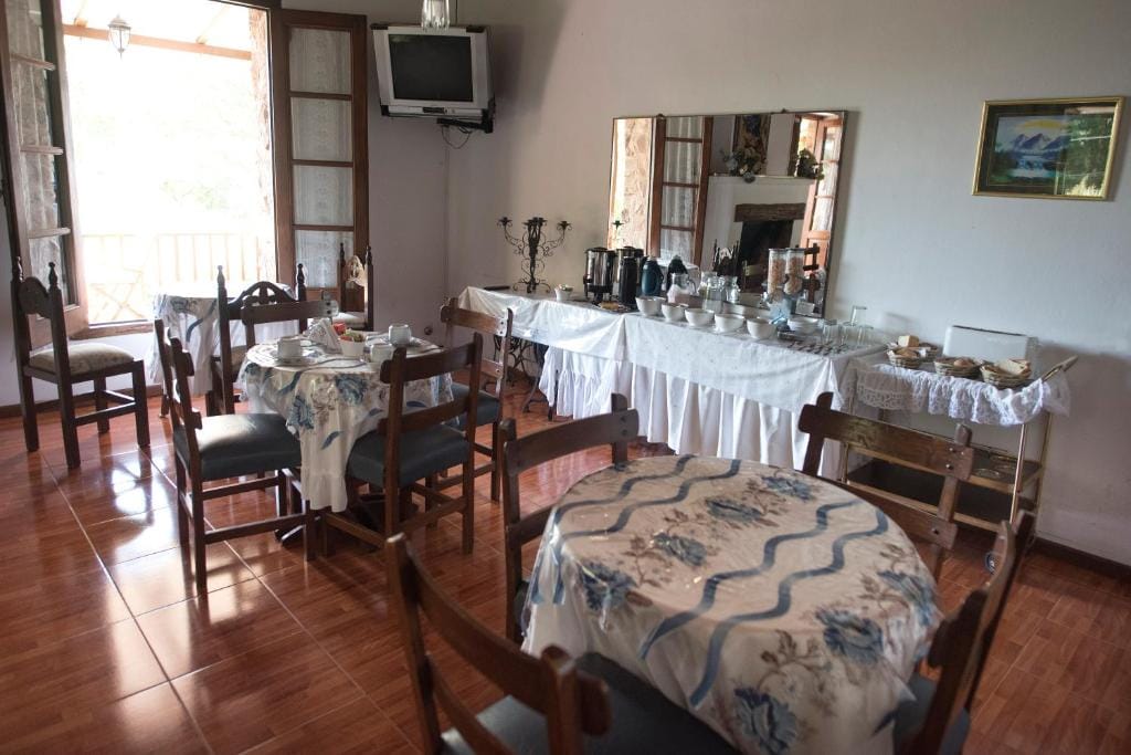Hostal El Cerrito San Lorenzo — 5