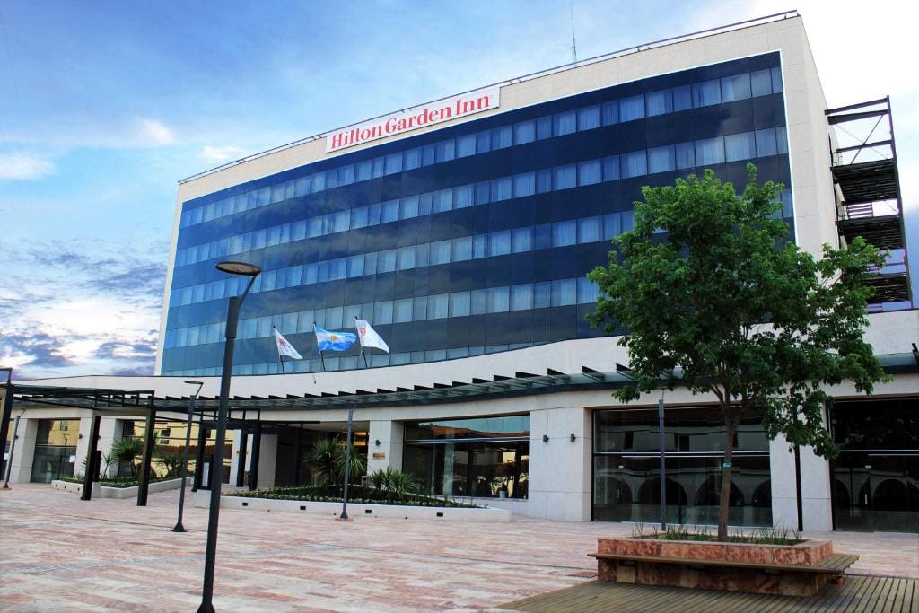 Hilton Garden Inn Tucuman — 1