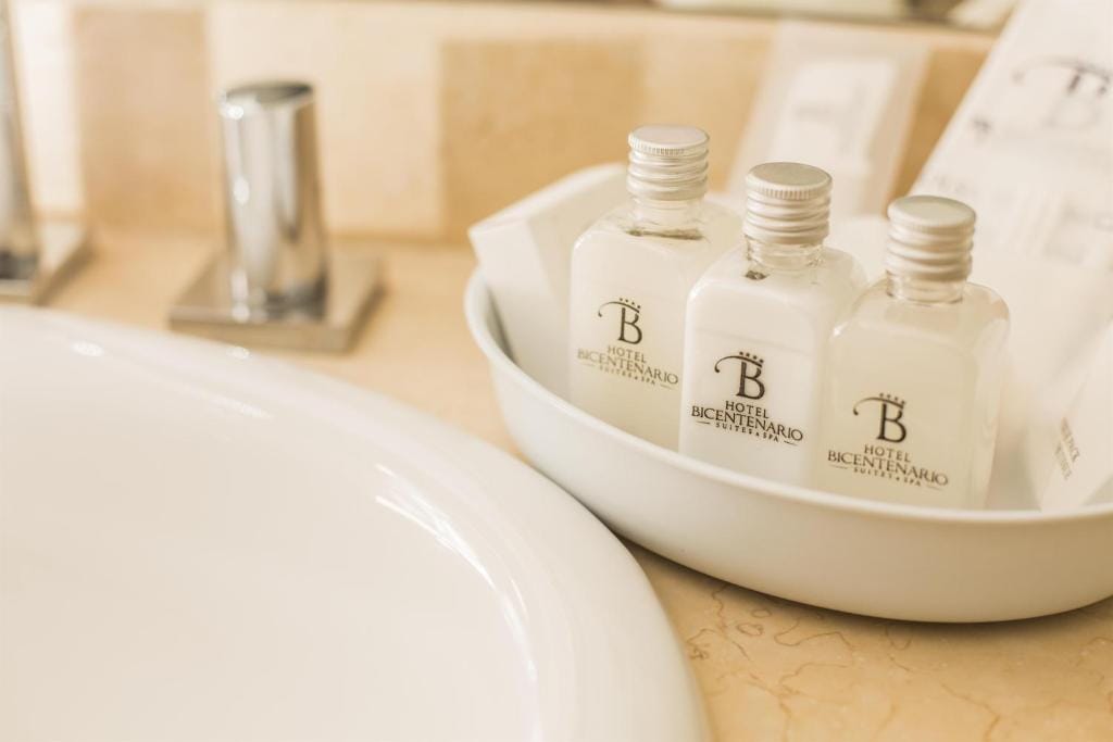 Hotel Bicentenario Suites & Spa — 3