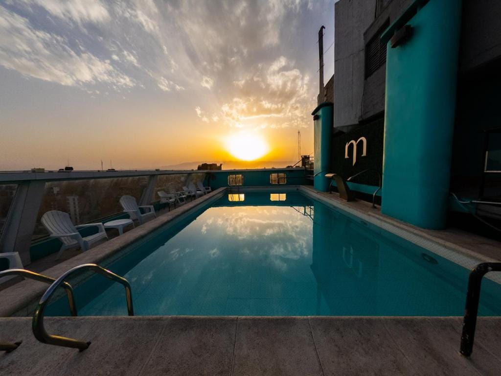 Hotel Metropol — 1