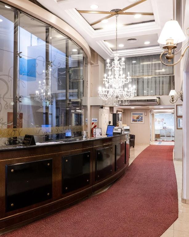 Hotel Metropol — 3