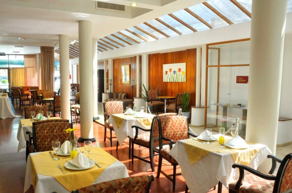 Hotel Yaguaron — 5
