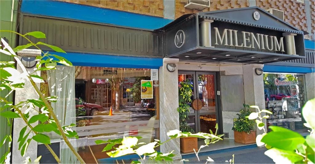 Plaza Milenium — 1