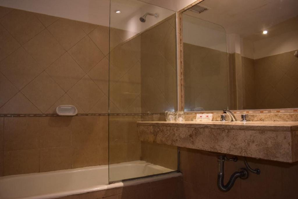 Hotel Hernandarias — 2