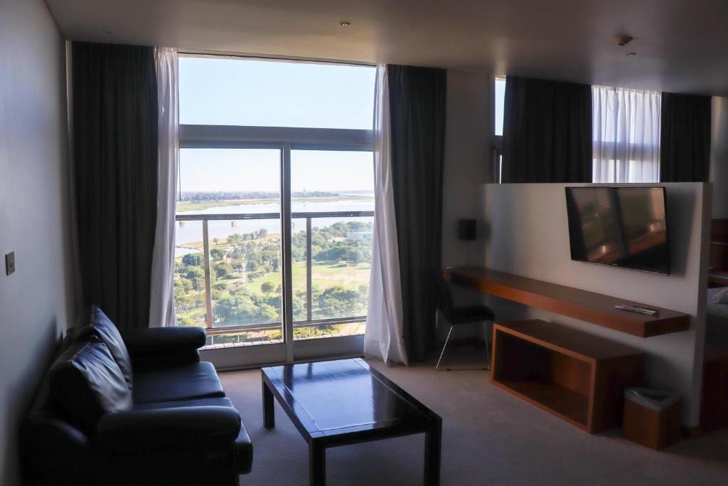 Hotel UNL-ATE — 4